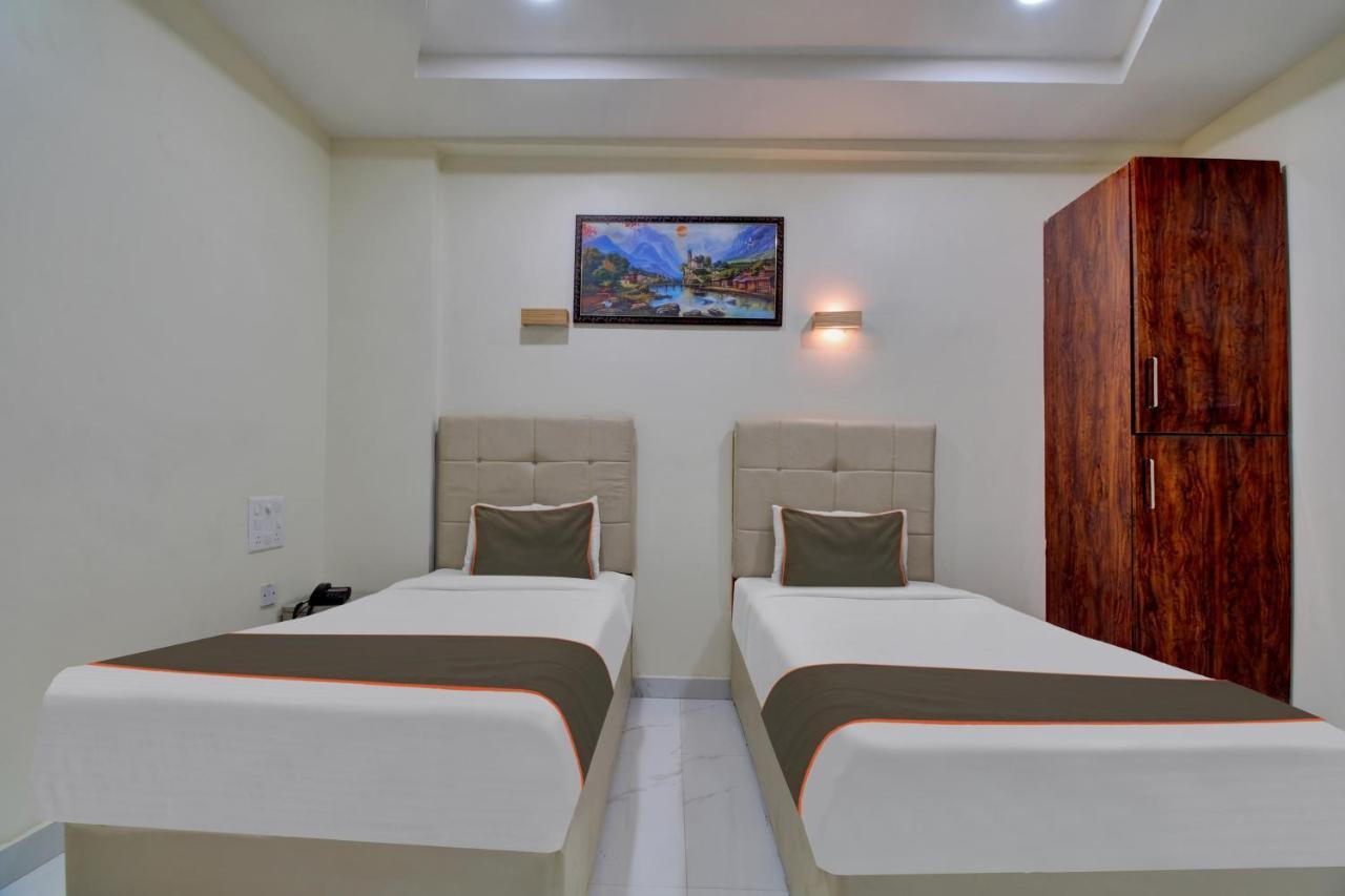 Collection O Hotel Mango Tree Khammam ภายนอก รูปภาพ